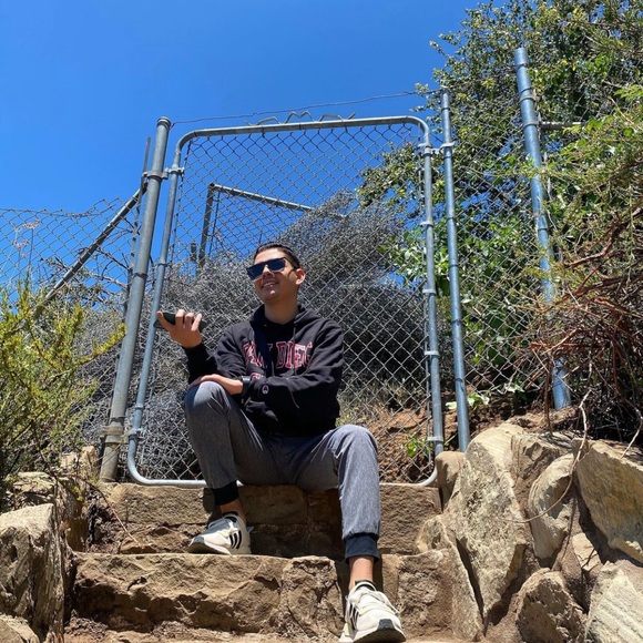 Hello visitors, - Picture 1 of 7